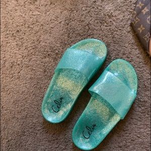 Glitter green slippers